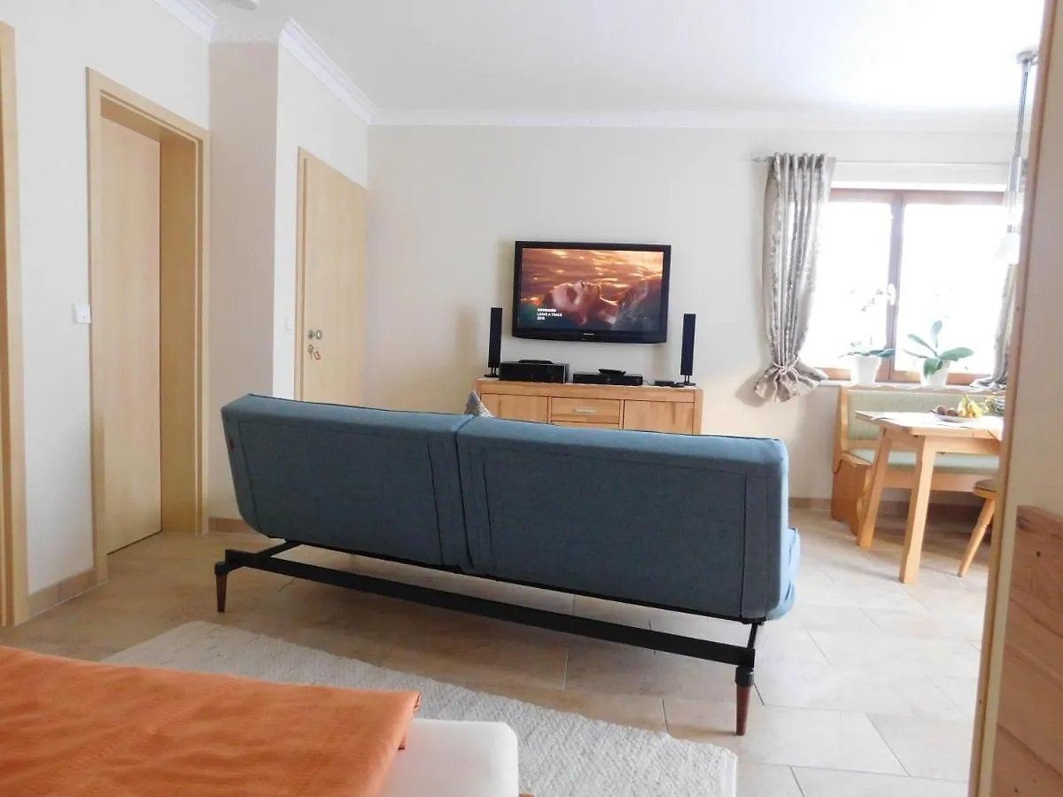 Apart-Studio-Am-Rosengarten Fussen Apartment